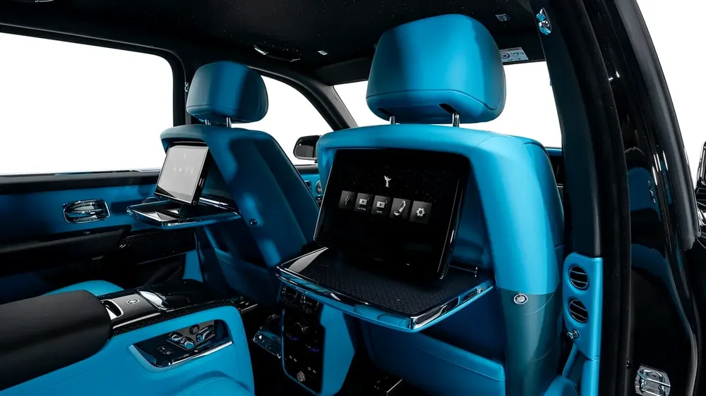 Rolls-Royce Cullinan Black Badge - 2026 - GCC Specs - Under Warranty and Service Contract - Image 13