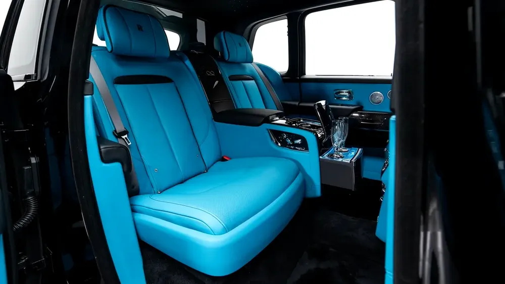 Rolls-Royce Cullinan Black Badge - 2026 - GCC Specs - Under Warranty and Service Contract - Image 15