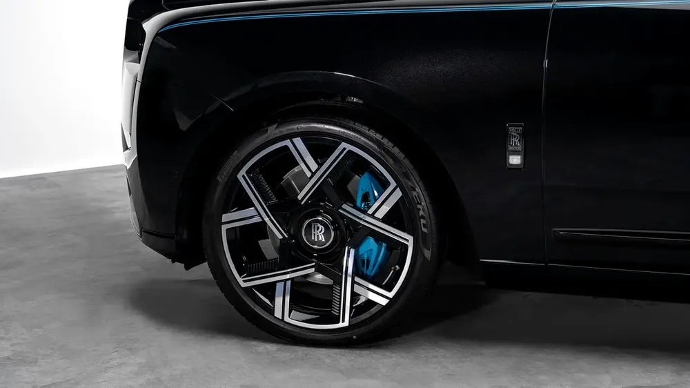 Rolls-Royce Cullinan Black Badge - 2026 - GCC Specs - Under Warranty and Service Contract - Image 4