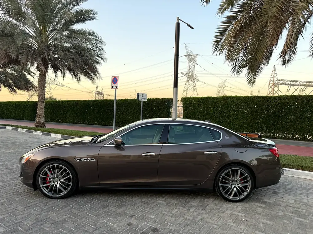 GCC SPECS MASERATI QUATTROPOTE S SPORT IN PERFECT CONDITION - Image 4