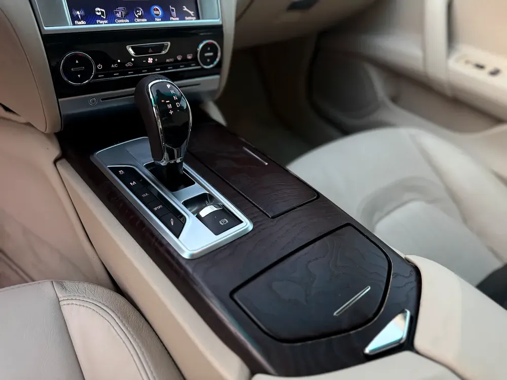 GCC SPECS MASERATI QUATTROPOTE S SPORT IN PERFECT CONDITION - Image 9