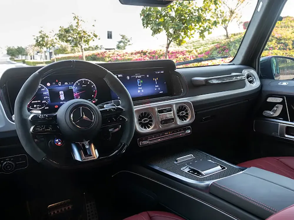 URGENT SELL, 2025 Mercedes - Benz G63 | European Specs | DOUBLE NIGHT PACKAGE - FULL PPF - Image 4