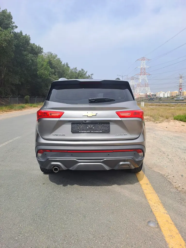 2023 Chevrolet Captiva Premium - GCC Specs Fsh Full Option Sunroof No Accident Very Clean Car - Image 8