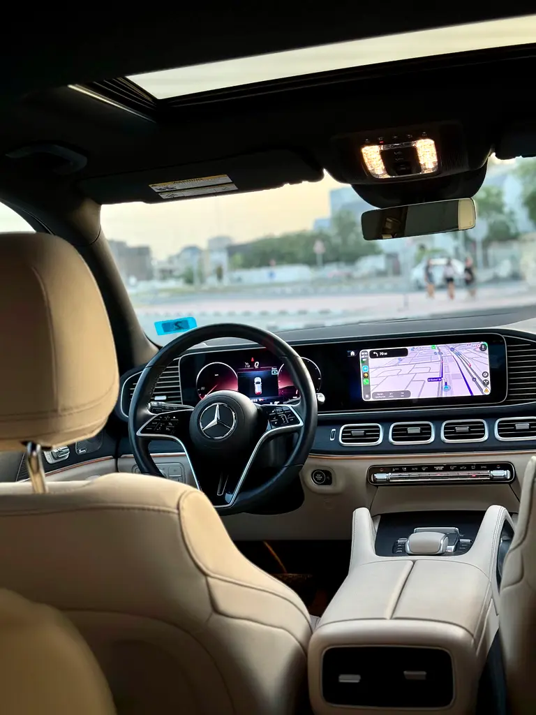 Mercedes-Benz GLE 2025 | 6,000 km | Full Option | Burmester | Ready to Drive - Image 10