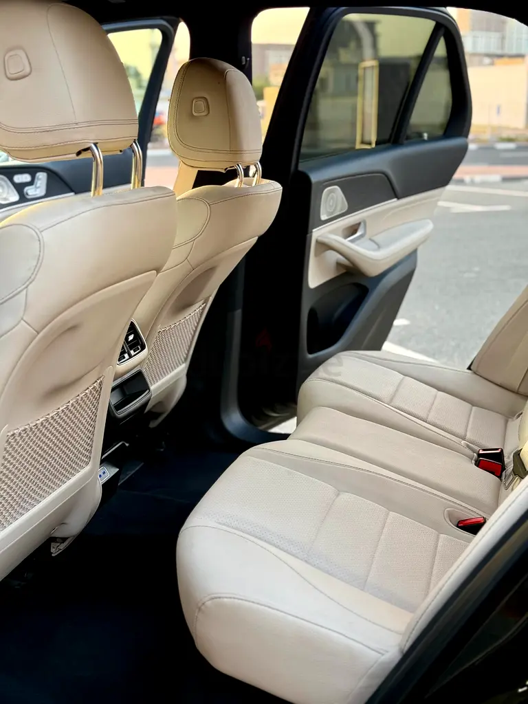 Mercedes-Benz GLE 2025 | 6,000 km | Full Option | Burmester | Ready to Drive - Image 13