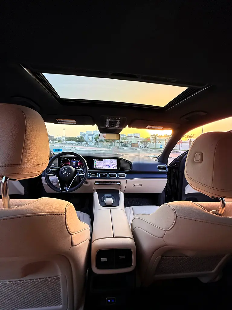 Mercedes-Benz GLE 2025 | 6,000 km | Full Option | Burmester | Ready to Drive - Image 17