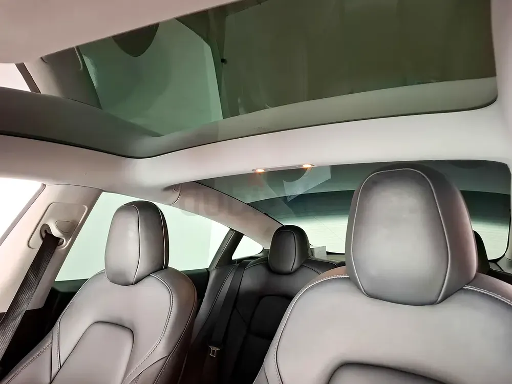 AED 1900/month | 2023 Tesla Model 3  | GCC Specs | Ref#437181 - Image 9