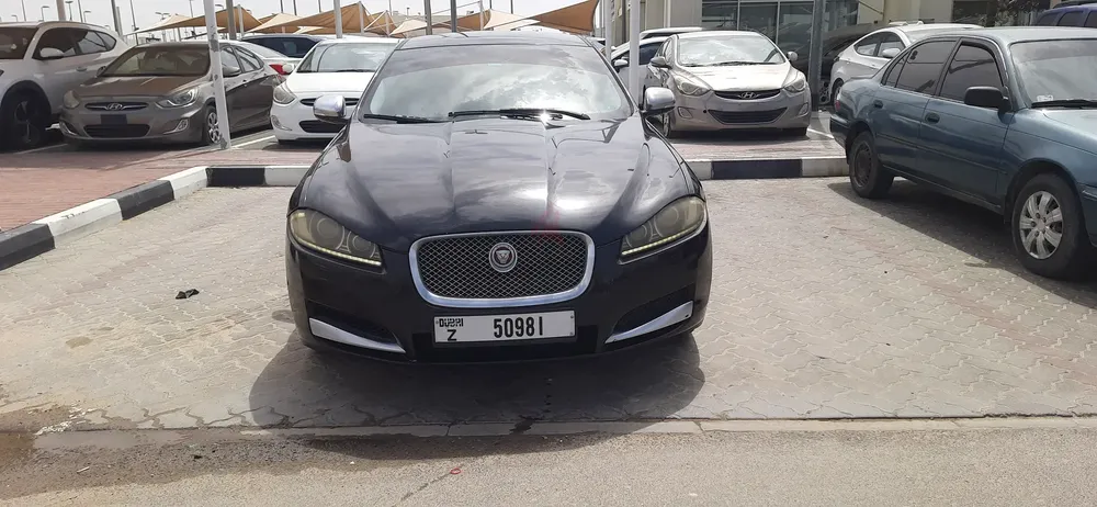 Jaguar XF 2014 | Luxury Sedan | GCC | Good Condition | Urgent Sale - Image 13