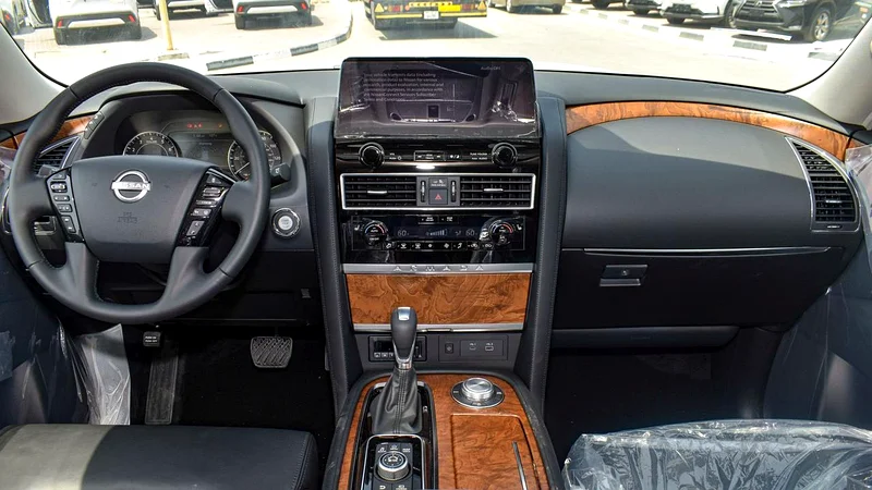 Nissan Armada - Image 14