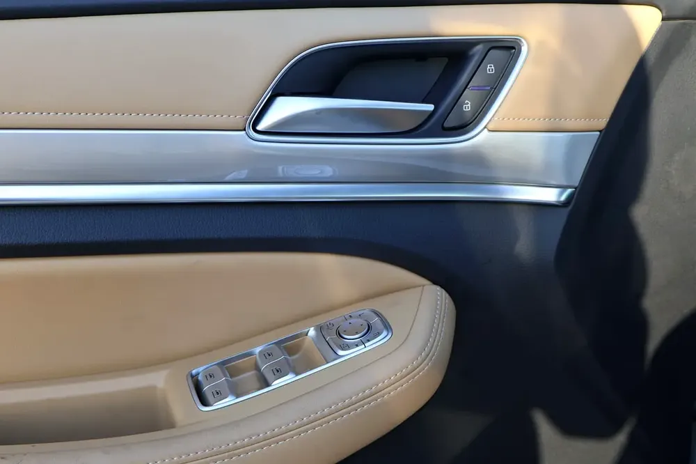 2024 MG RX8 2.0L PETROL TURBO AT COMFORT (GCC SPEC) - Image 6