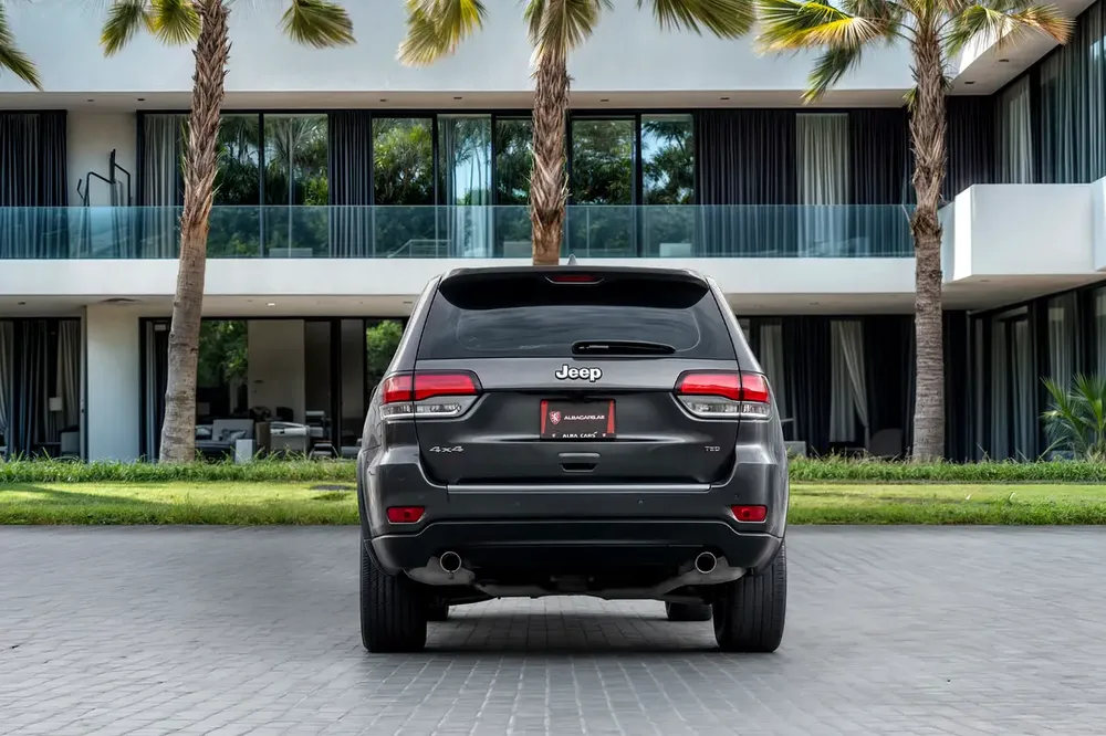 1,959 P.M |  Grand Cherokee Limited | 0% Downpayment | Jeep History | Warranty! - Image 5
