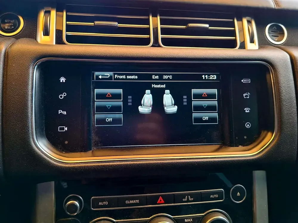AED 1584/month | 2016 Land Rover Range Rover Vogue SE | GCC Specs | Ref#471028 - Image 15