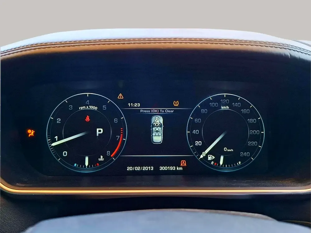 AED 1584/month | 2016 Land Rover Range Rover Vogue SE | GCC Specs | Ref#471028 - Image 19