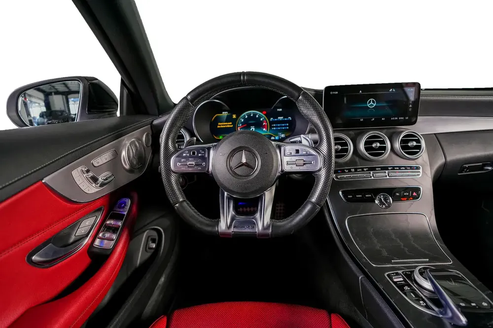 Mercedes Benz C43-AMG-GCC-full service history with Mercedes -well maintained-high specifications - Image 15