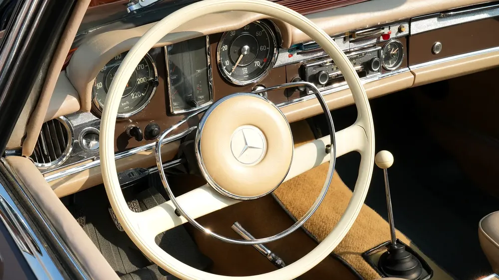 1967 Mercedes-Benz 280SL - Image 5