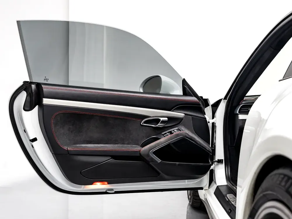 The BEST Ramadan Offer In The UAE - Limited Time Only! Porsche Warranty, Recent Major Service - Image 10