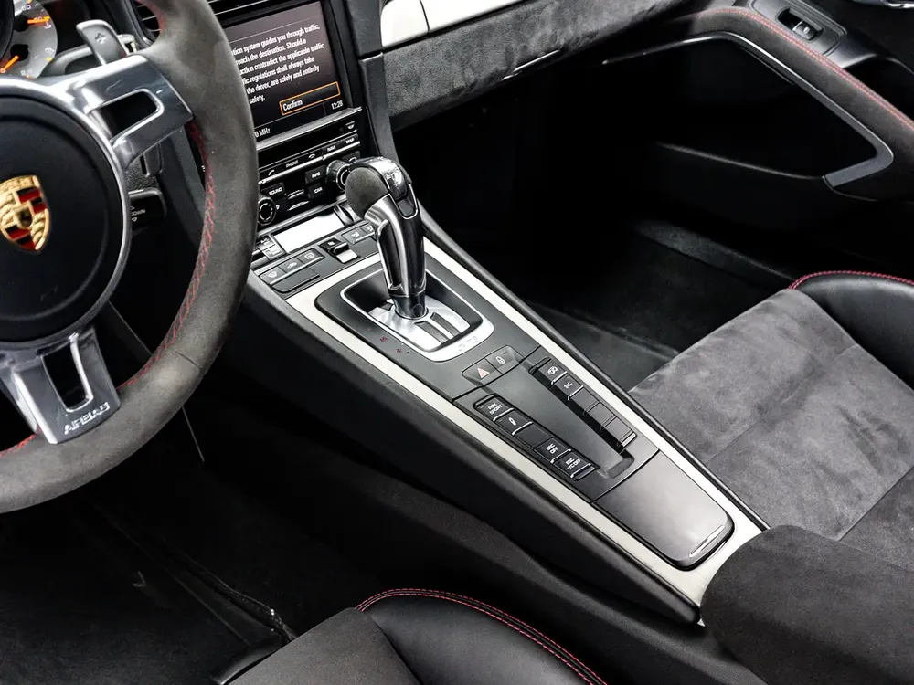 The BEST Ramadan Offer In The UAE - Limited Time Only! Porsche Warranty, Recent Major Service - Image 19