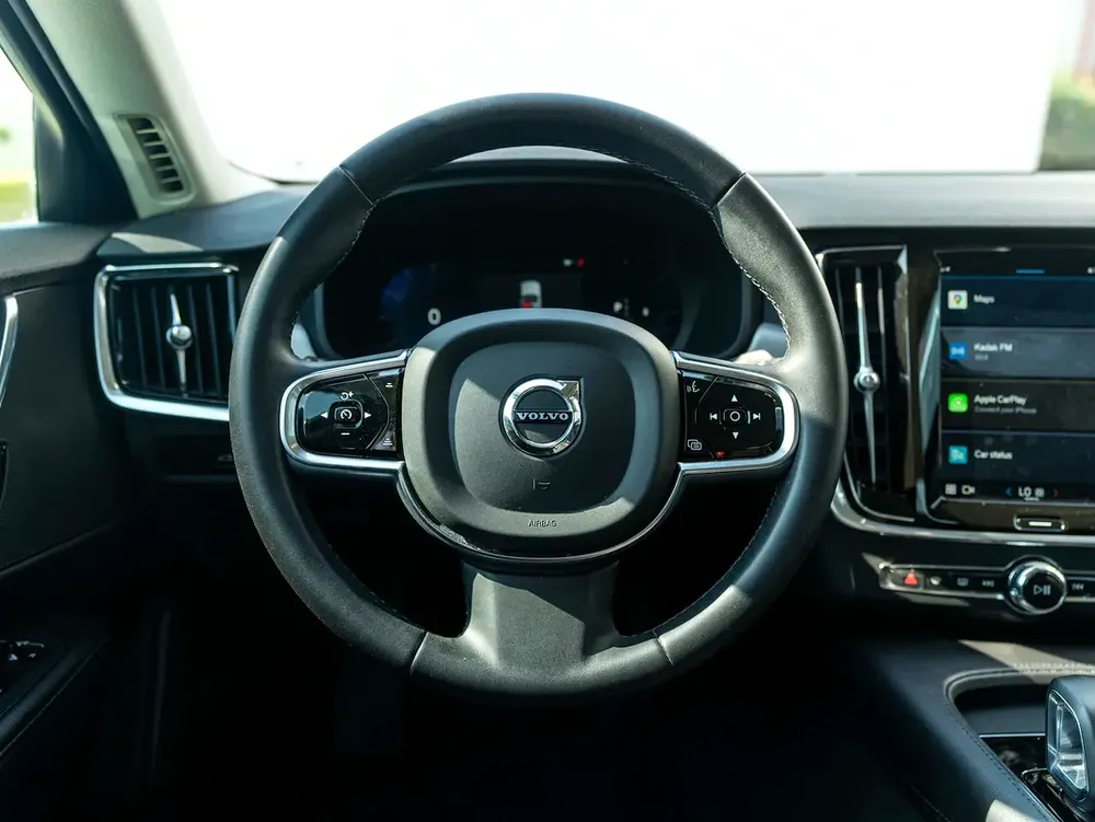 0% DOWN | RAMADAN ALL-INCLUSIVE | FREE INSURANCE + REG | AGENCY WARRANTY | S90 CORE | GCC - Image 19