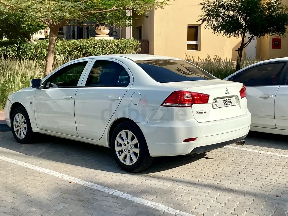 Mitsubishi Lancer 2014 GCC Specs - Image 4