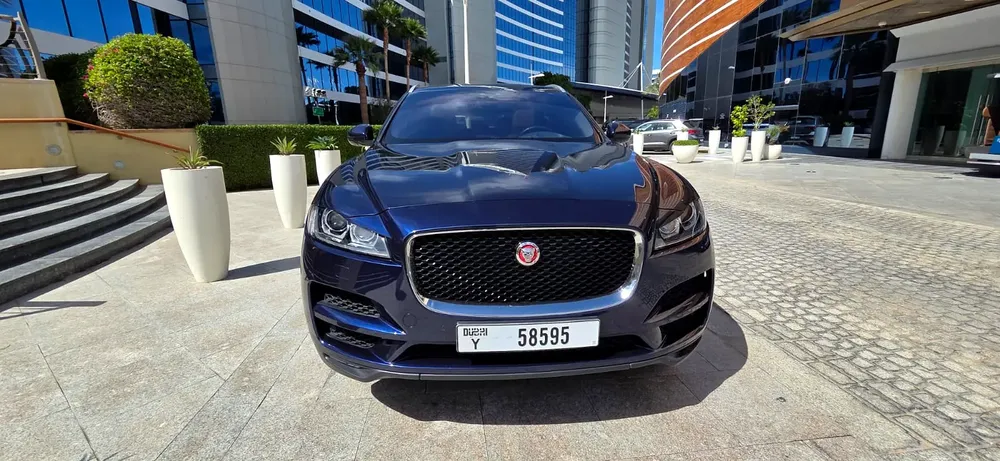 2017-Jaguar F Pace 35t Portfolio-Full option-Excellent Condition-Full Service History - Image 4