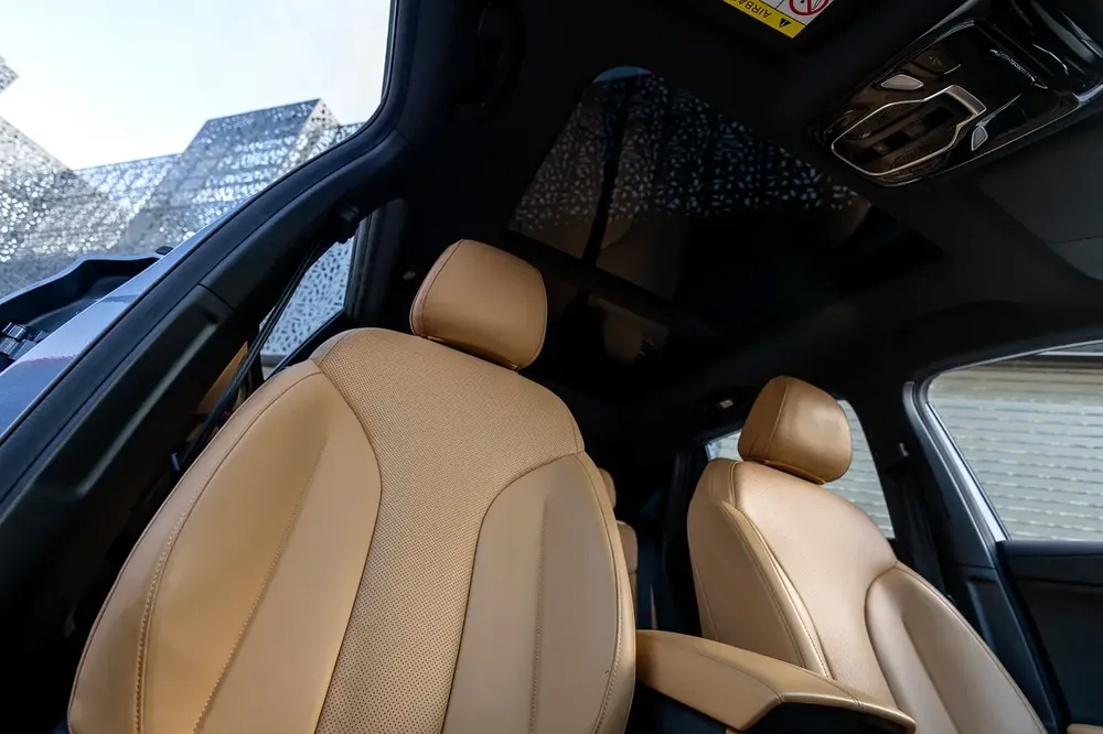 MG HS Luxury 2025, GCC Specs under Agency Warranty and Service Contract - Image 17