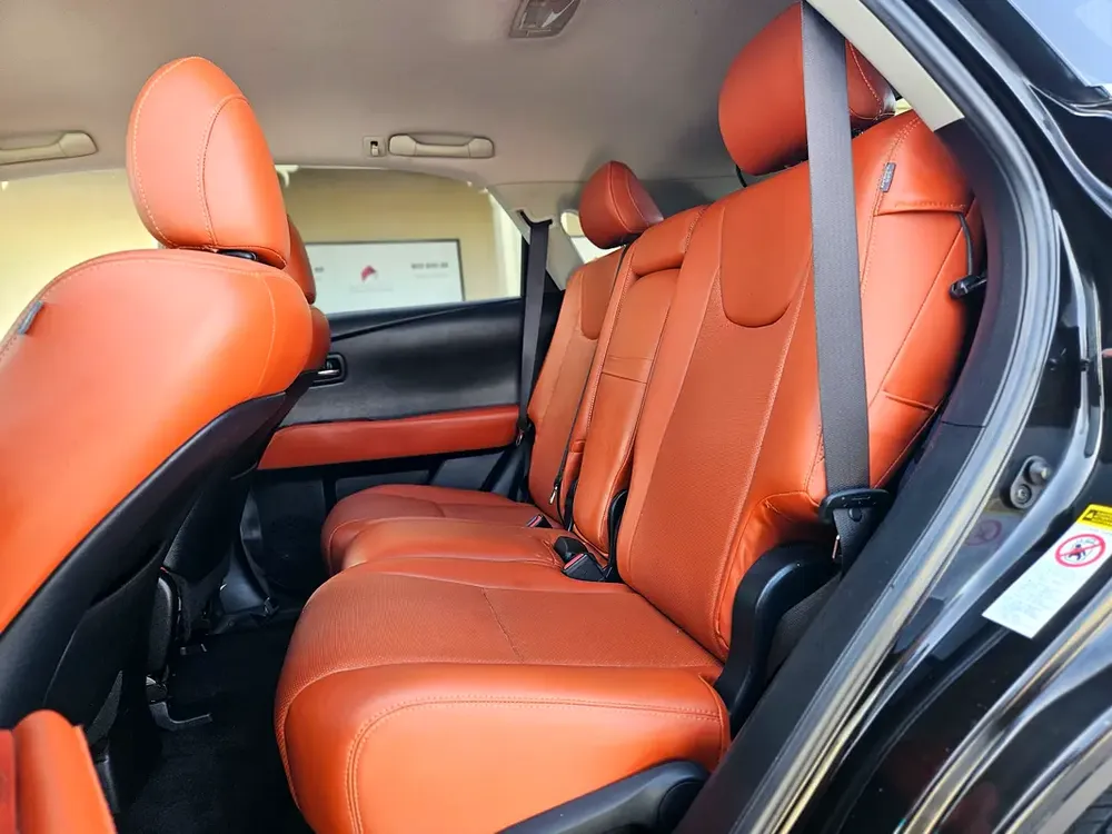 Lexus RX 350 Premier 2012 - American Specs - Premium Condition Low KM Luxury SUV - Image 9