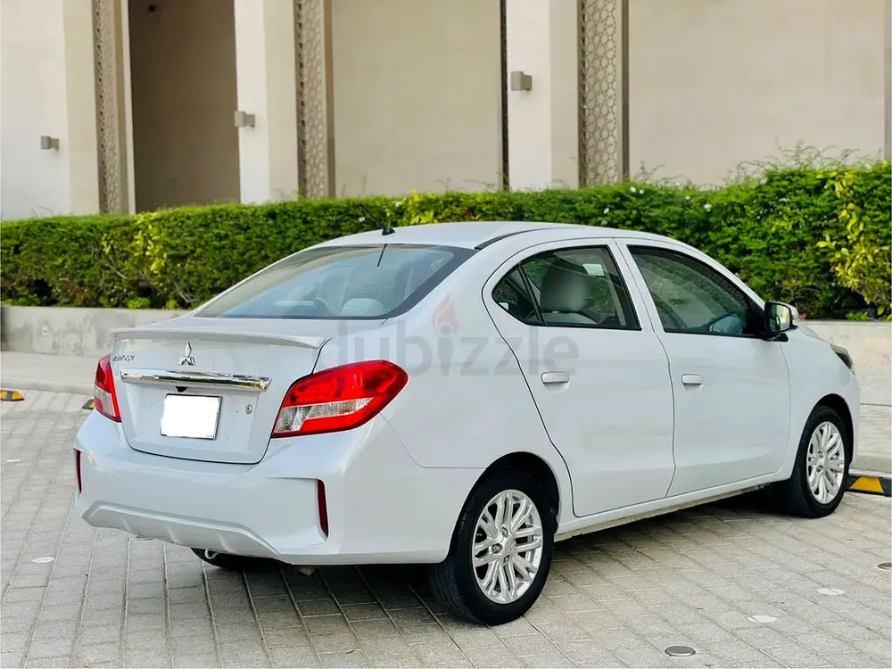 Mitsubishi Attrage GLX Top Line 2022 | GCC Specs | Low Mileage - Image 5