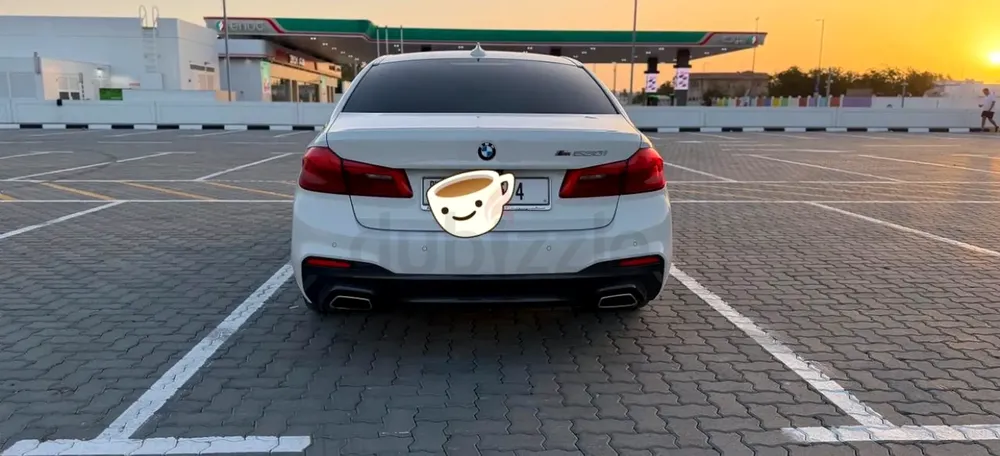 2018 BMW 5-Series 530i M Sport | GCC Specs | Pristine Condition - Image 4
