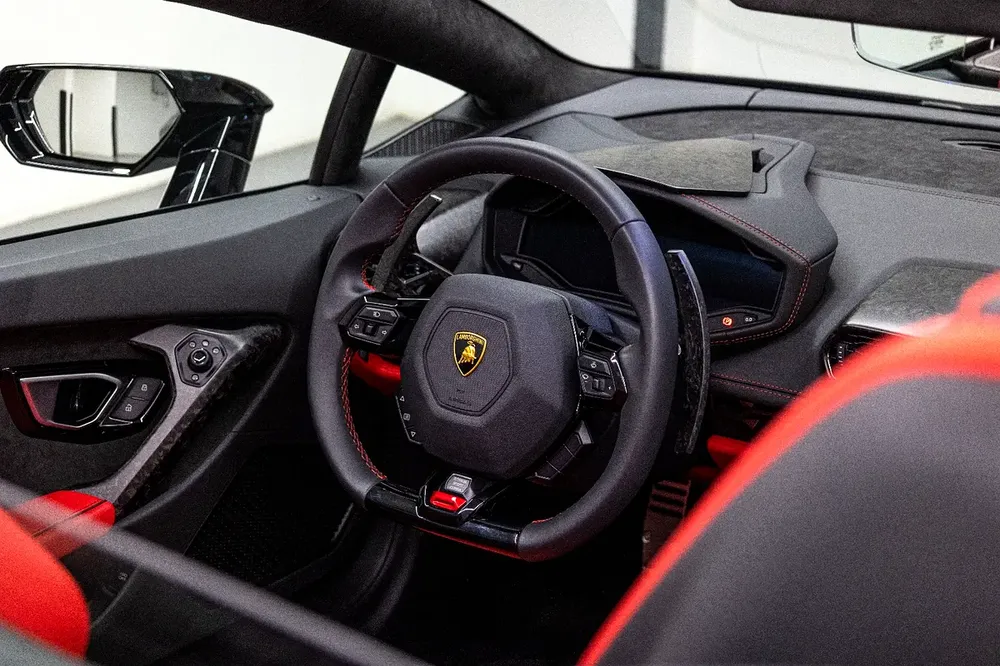 2022 Lamborghini Huracan EVO Spyder - European Specs - Image 10