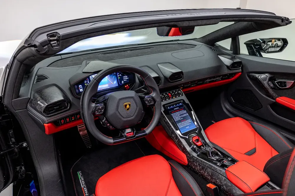 2022 Lamborghini Huracan EVO Spyder - European Specs - Image 14