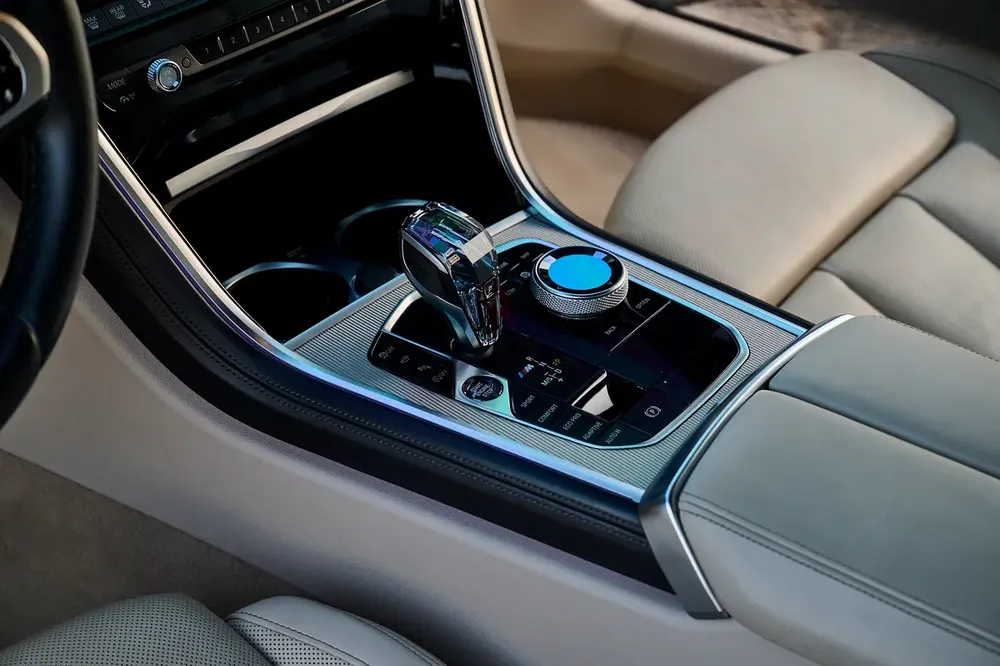BMW 8-Series M850i xDrive - Image 11
