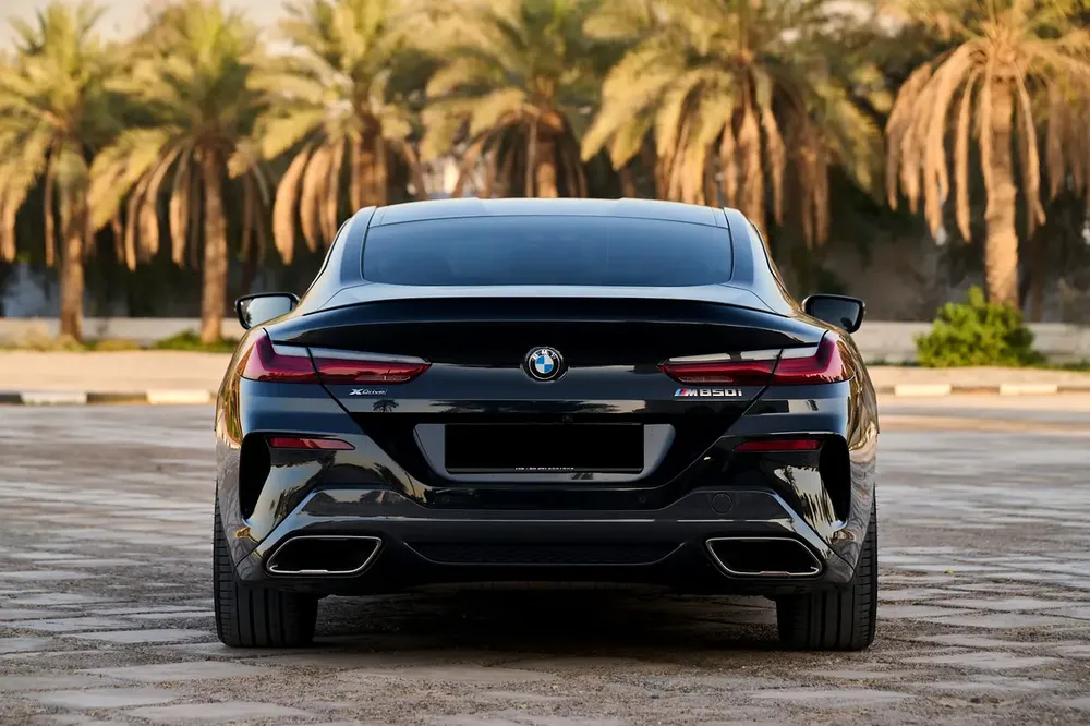 BMW 8-Series M850i xDrive - Image 5