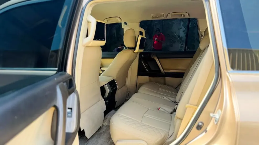 Toyota Prado 2011 modified to 2022 model GCC spec - Image 13