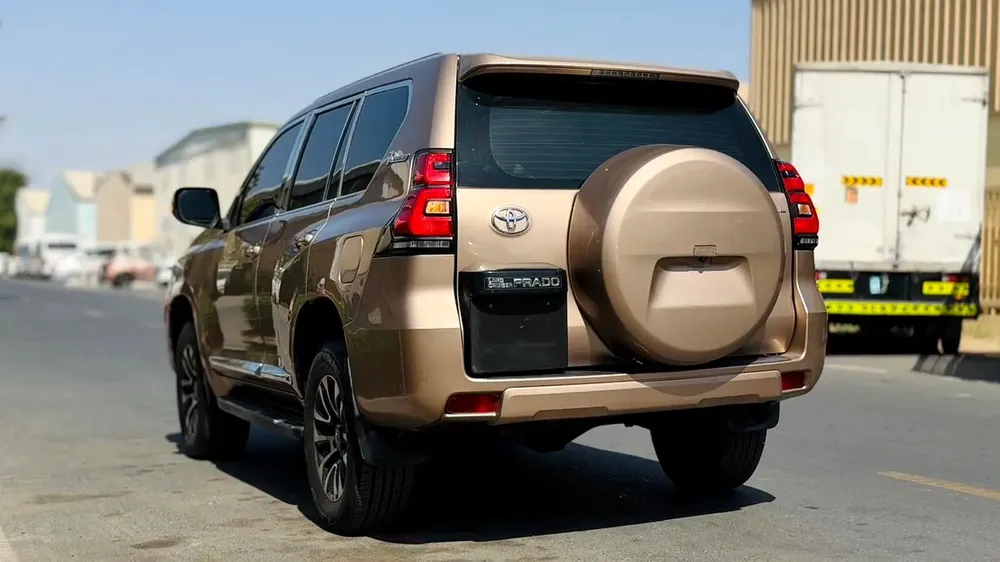 Toyota Prado 2011 modified to 2022 model GCC spec - Image 4