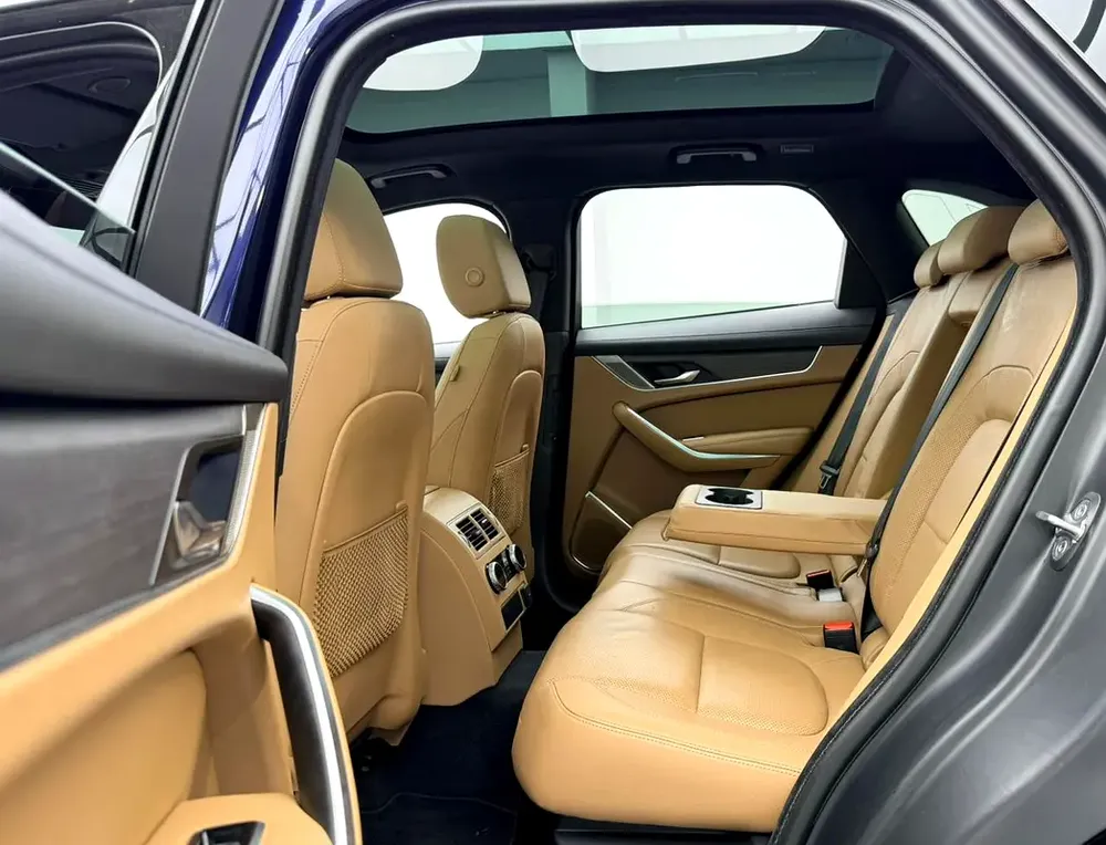 2021 Jaguar F-Pace P250, Warranty, Full Agency Service History, GCC - Image 16