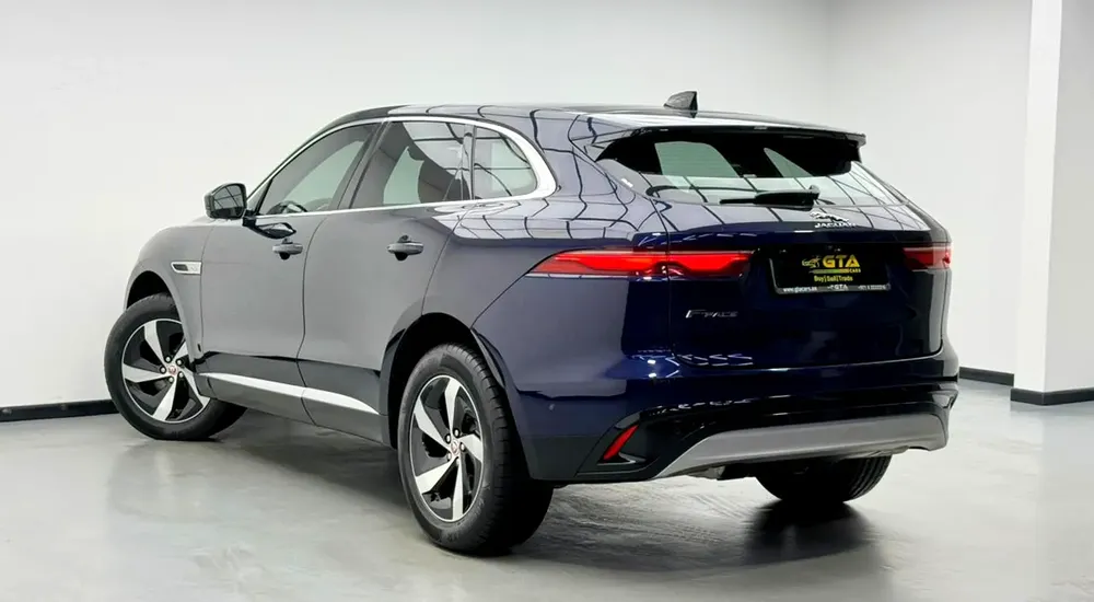 2021 Jaguar F-Pace P250, Warranty, Full Agency Service History, GCC - Image 4