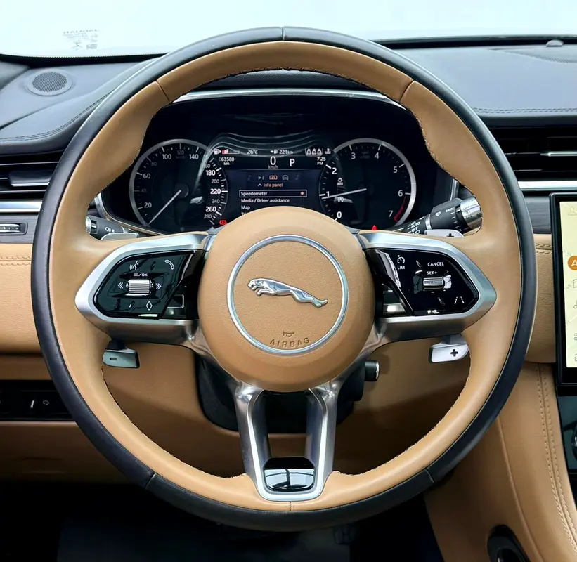 2021 Jaguar F-Pace P250, Warranty, Full Agency Service History, GCC - Image 7
