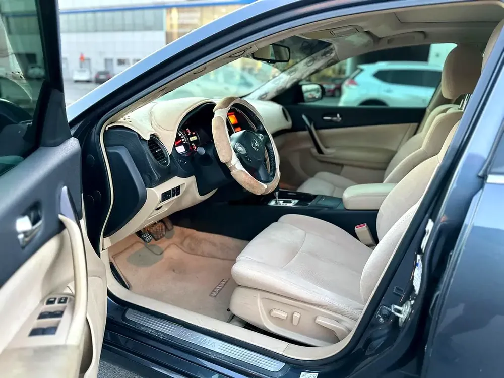 Nissan Maxima 2012 SL | GCC Specs | Well Maintained - Image 7