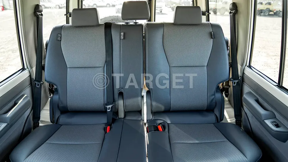 2026 Toyota Land Cruiser 70 Series LC 76 LX - Brand New - European Specs - Image 11