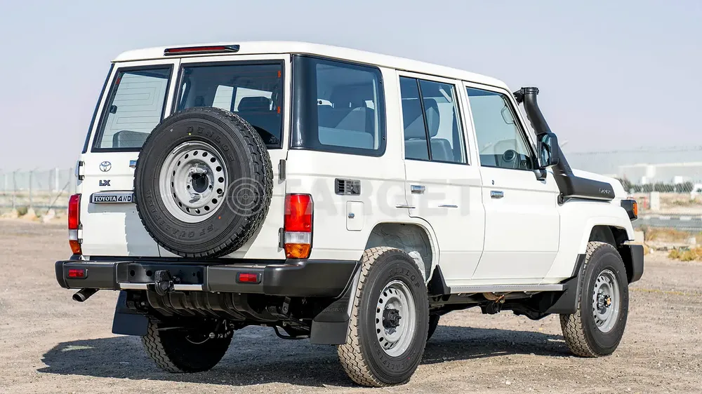 2026 Toyota Land Cruiser 70 Series LC 76 LX - Brand New - European Specs - Image 8