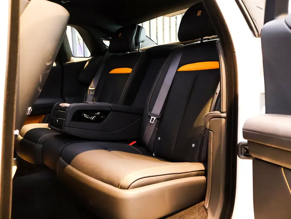 Rolls-Royce Ghost Black Badge / Model Year 2024 / 2,250 km - Image 6