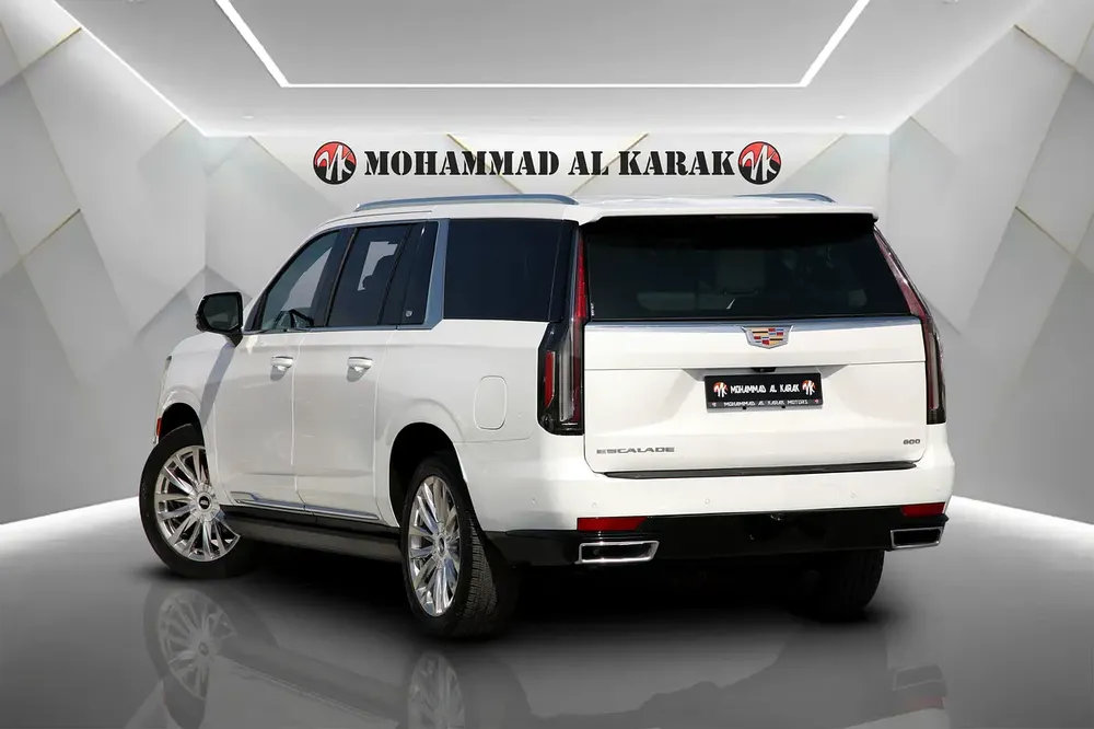 CADILLAC ESCALADE - ESV 4WD - PREMIUM LUXURY  - 2023 - FULLY LOADED - AMZING CONDITION - Image 5