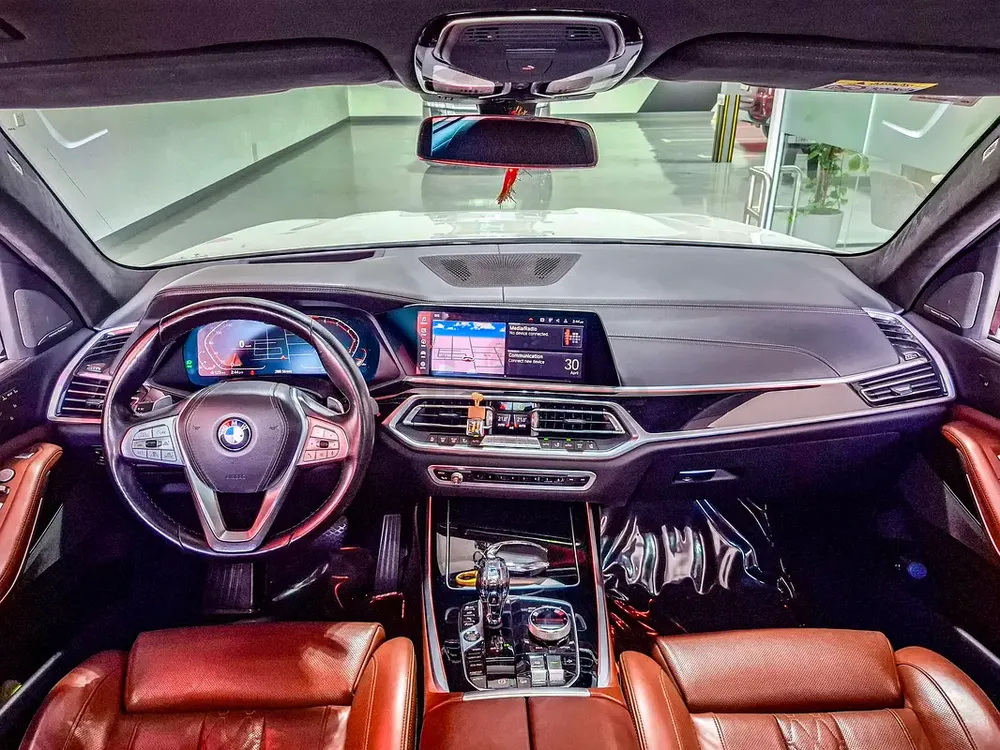 AED 2355/month | 2019 BMW X7 xDrive40i | GCC Specs | Ref#460553 - Image 9
