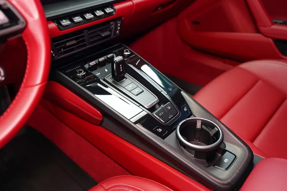 Porsche 911 Carrera GTS 2025 | GCC Specs | Like New Condition - Image 9