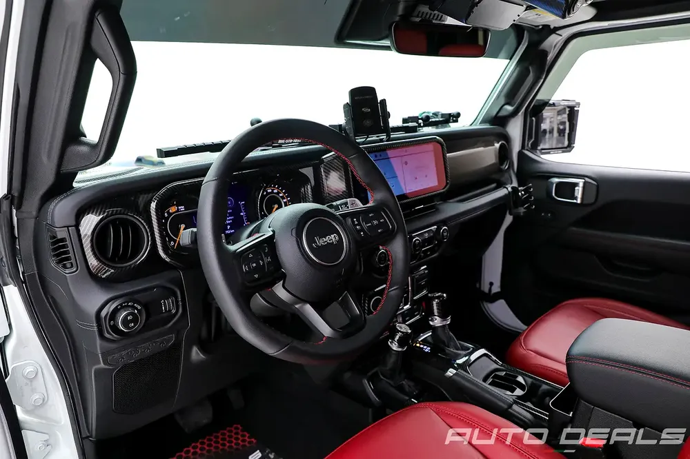 2024 Jeep Rubicon 392 JL Sport Utility 4X4 Fury Gravity | GCC | Warranty | Full Service History - Image 15