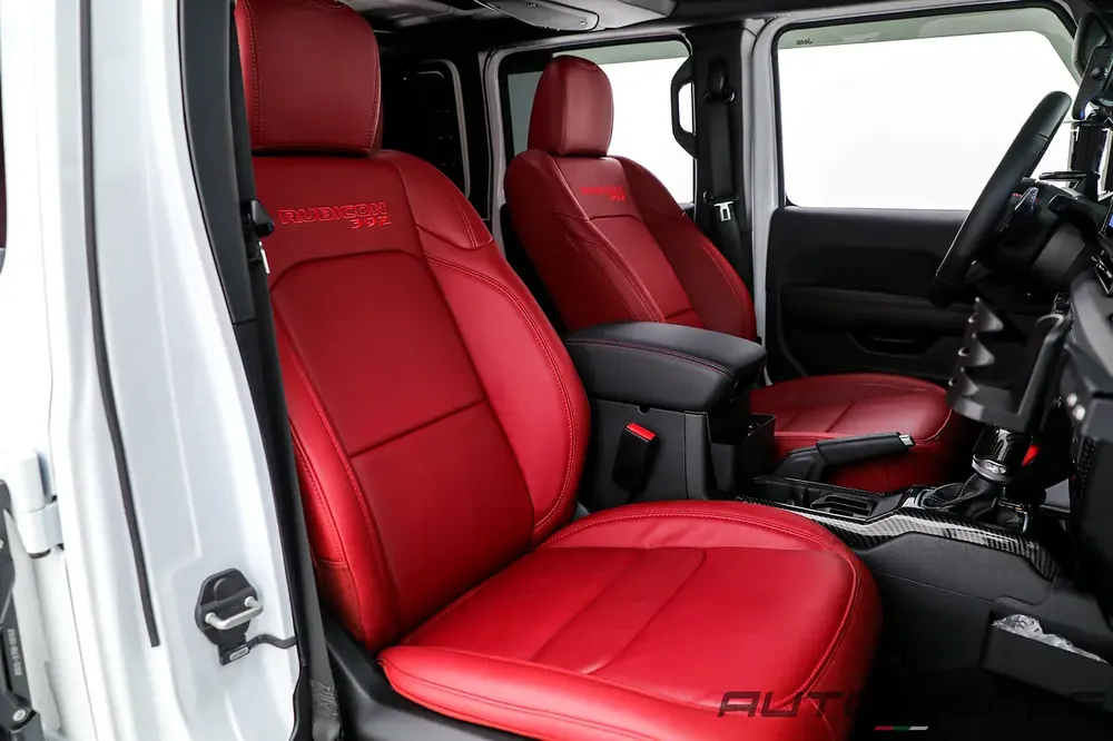 2024 Jeep Rubicon 392 JL Sport Utility 4X4 Fury Gravity | GCC | Warranty | Full Service History - Image 19