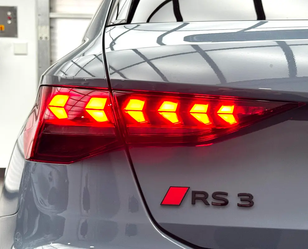 AUDI RS3 SPORTBACK 2025 Full Carbon - Image 10