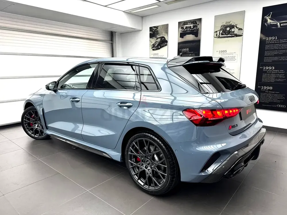 AUDI RS3 SPORTBACK 2025 Full Carbon - Image 4
