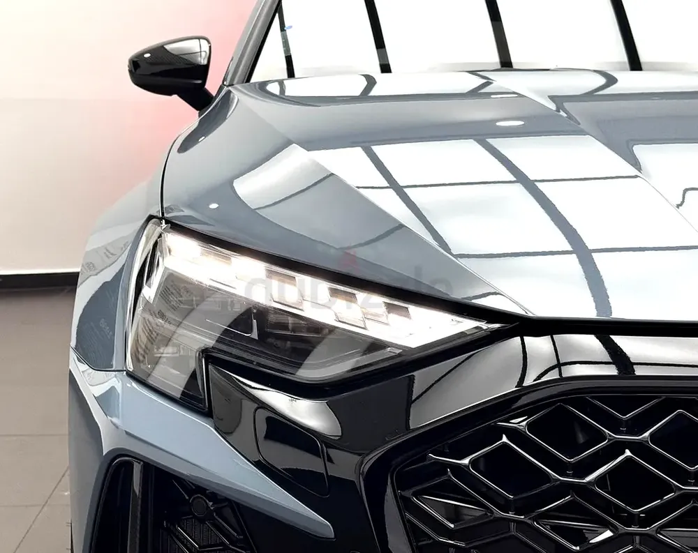 AUDI RS3 SPORTBACK 2025 Full Carbon - Image 8