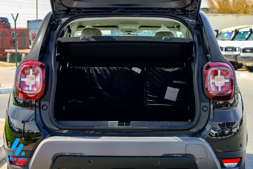2025 Renault Duster LE | 1.6L Petrol | GCC | 17” Alloys | 4 Airbags | 4 Cameras - Image 10